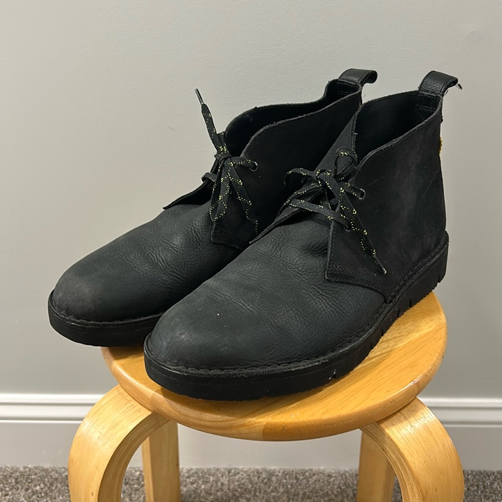Clarks Original Desert 2.0 Chukka Boot - Vibram Sole - Mns US13-EU47